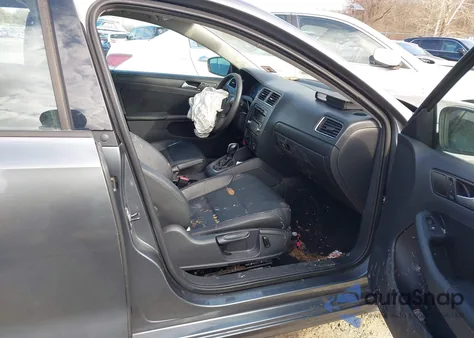 2014 Volkswagen Jetta 1.8T Se from USA, damaged, VIN 3VWD17AJ7EM223507